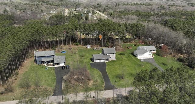 E10282 Greimel Road, Baraboo, WI 53913