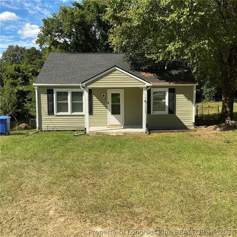 210 Sunset Avenue, Fayetteville, NC 28301
