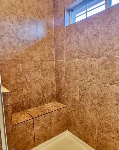 91 Skyview TER, Leander, TX 78641