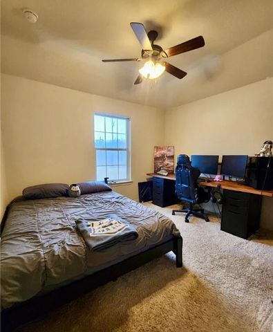 91 Skyview TER, Leander, TX 78641