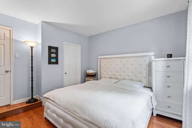 610 VALLEY STREAM CIR, Feasterville Trevose, PA 19053