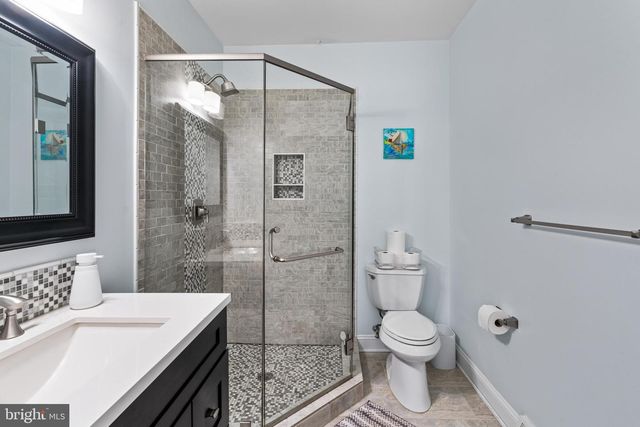 610 VALLEY STREAM CIR, Feasterville Trevose, PA 19053