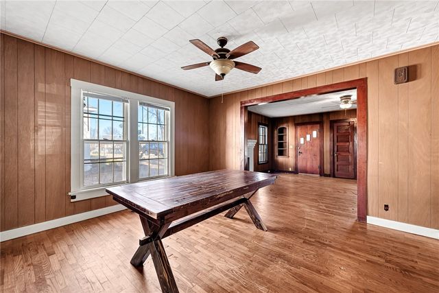 1705 N Garland Avenue, Fayetteville, AR 72703