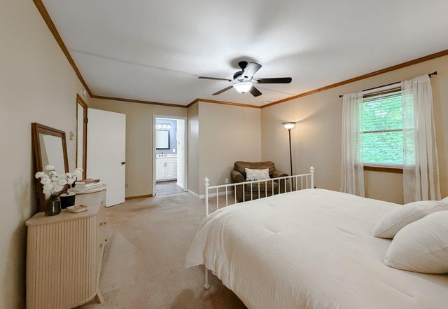 3570 PONDS WOOD DR, Chesapeake Beach, MD 20732