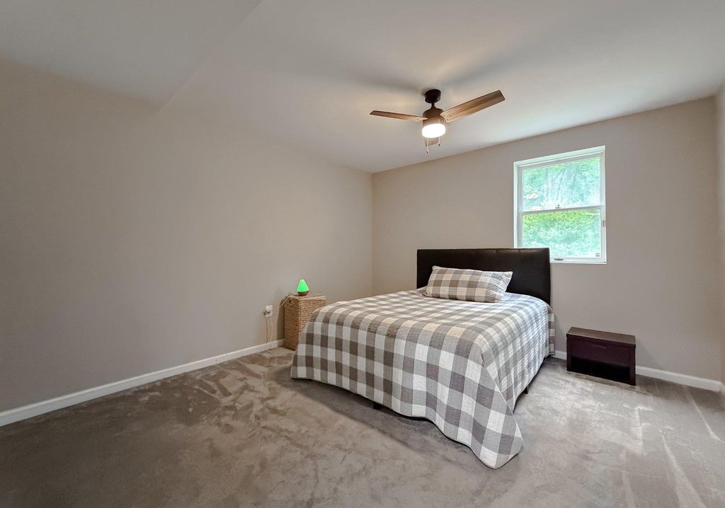 Image 15 of property listing at 3570 PONDS WOOD DR, Chesapeake Beach, MD 20732