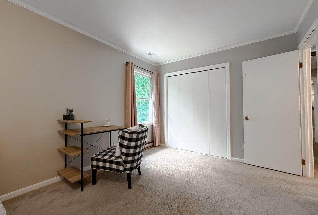 Image 26 of property listing at 3570 PONDS WOOD DR, Chesapeake Beach, MD 20732