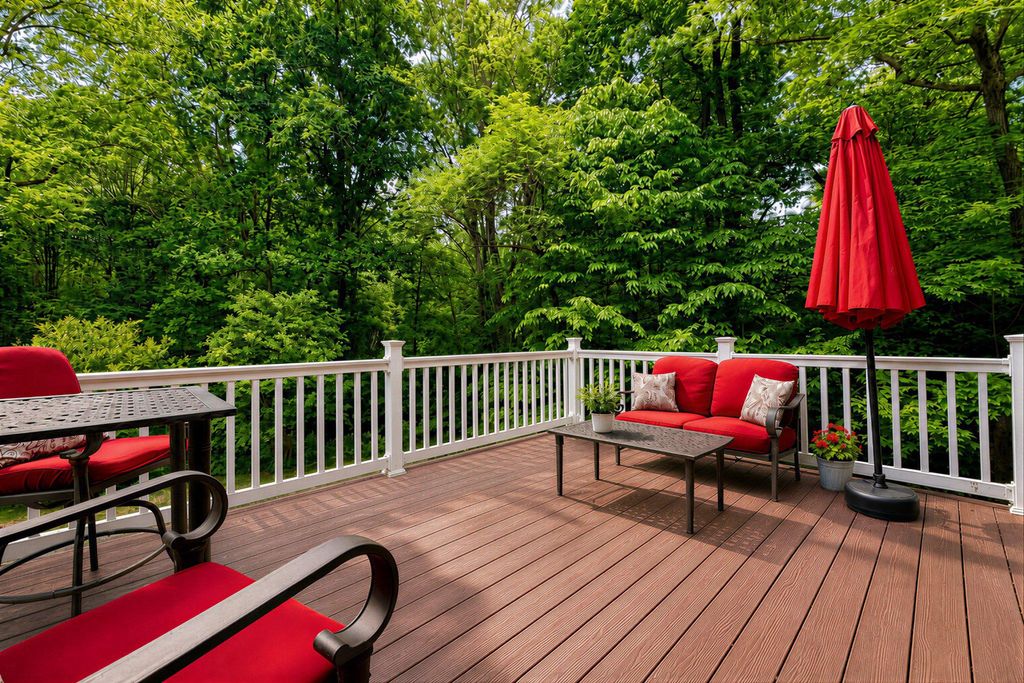 Image 37 of property listing at 3570 PONDS WOOD DR, Chesapeake Beach, MD 20732