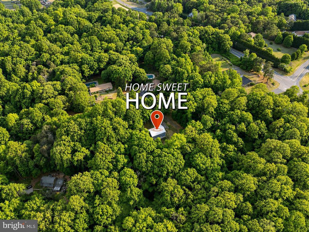 Image 41 of property listing at 3570 PONDS WOOD DR, Chesapeake Beach, MD 20732