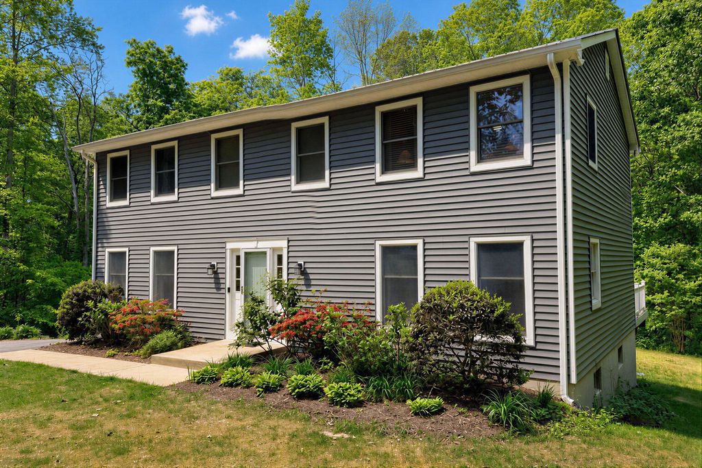 Image 49 of property listing at 3570 PONDS WOOD DR, Chesapeake Beach, MD 20732