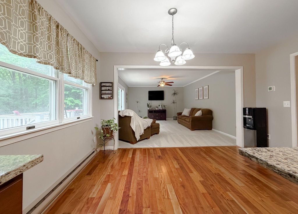 Image 6 of property listing at 3570 PONDS WOOD DR, Chesapeake Beach, MD 20732