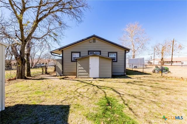 204 S 8th Street, Killeen, TX 76541