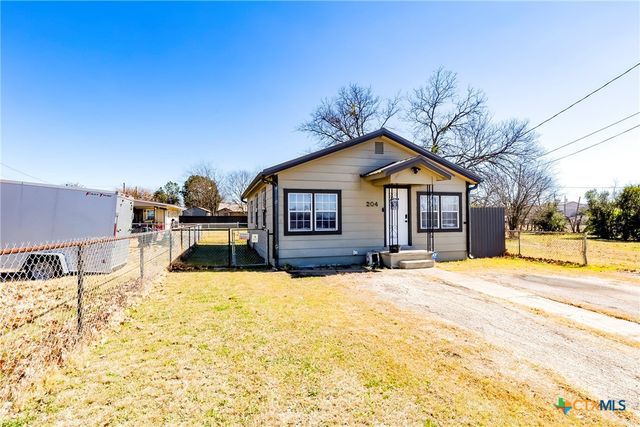 204 S 8th Street, Killeen, TX 76541