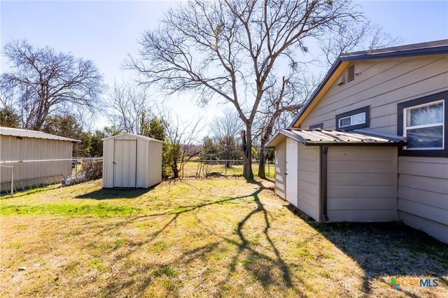 204 S 8th Street, Killeen, TX 76541