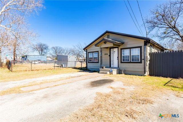 204 S 8th Street, Killeen, TX 76541