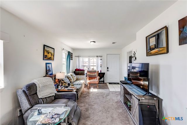 204 S 8th Street, Killeen, TX 76541