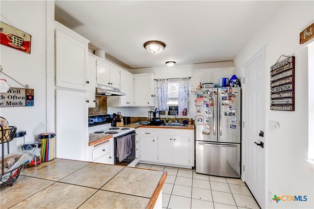 204 S 8th Street, Killeen, TX 76541