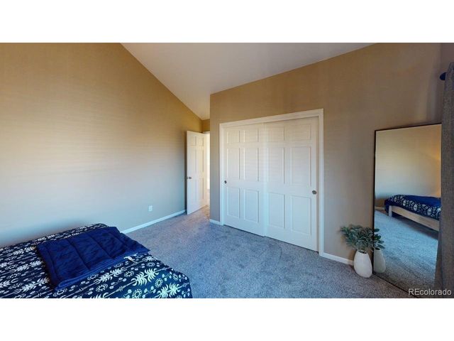 8958 Forrest Dr, Highlands Ranch, CO 80126