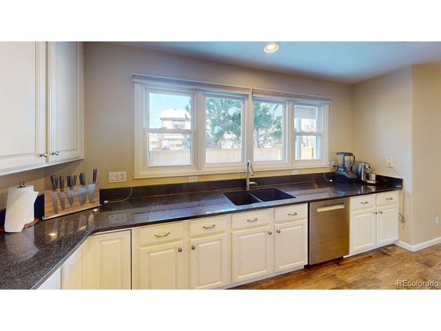 8958 Forrest Dr, Highlands Ranch, CO 80126