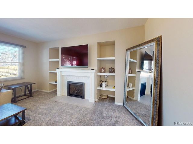 8958 Forrest Dr, Highlands Ranch, CO 80126