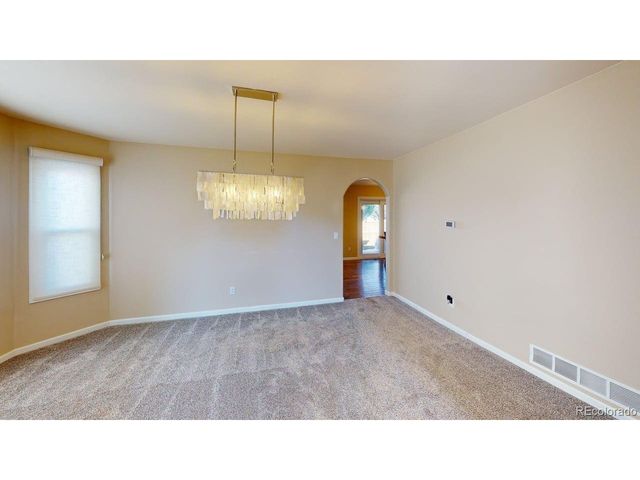 8958 Forrest Dr, Highlands Ranch, CO 80126