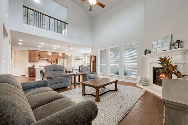 2913 Mossy Springs DR, Leander, TX 78641