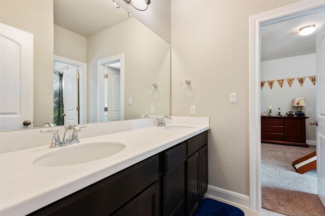 2913 Mossy Springs DR, Leander, TX 78641