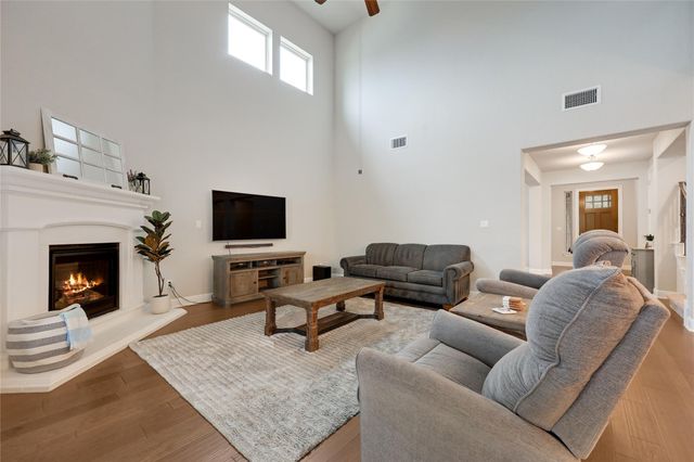 2913 Mossy Springs DR, Leander, TX 78641