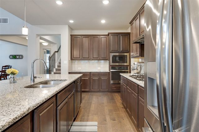 2913 Mossy Springs DR, Leander, TX 78641