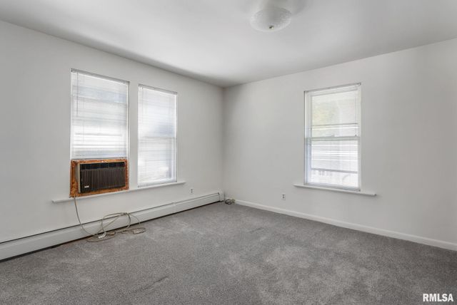 1030 23RD Street, Rock Island, IL 61201