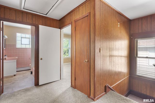 1030 23RD Street, Rock Island, IL 61201