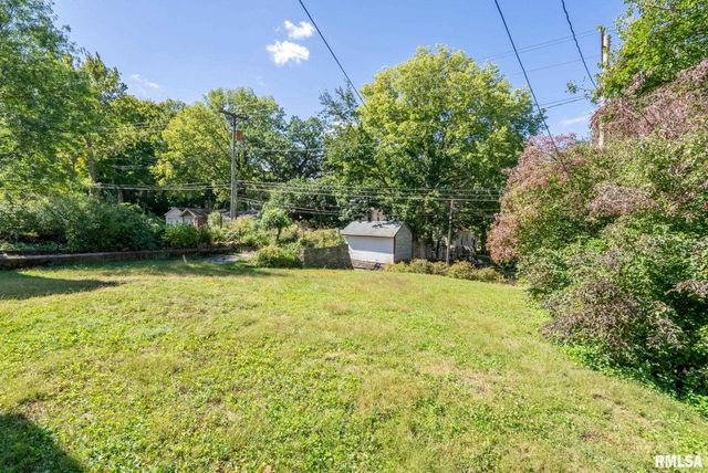 1030 23RD Street, Rock Island, IL 61201