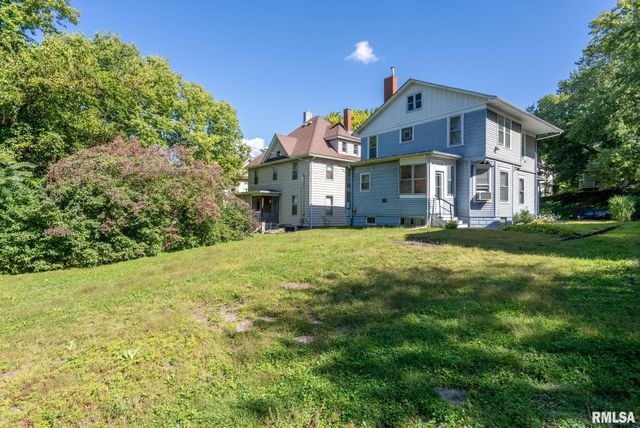 1030 23RD Street, Rock Island, IL 61201