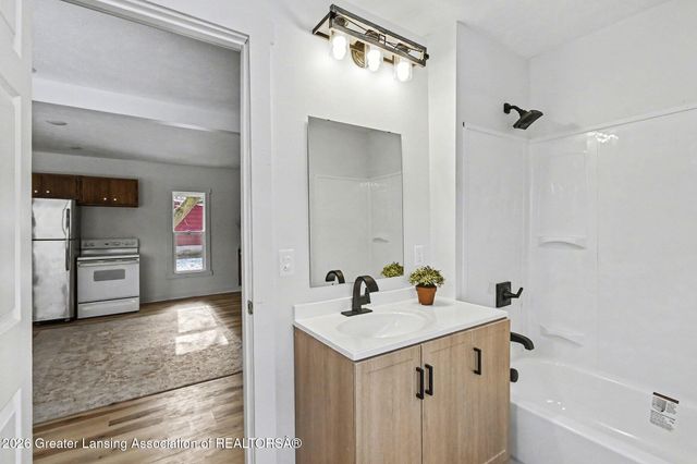 1319 Maryland Avenue, Lansing, MI 48906