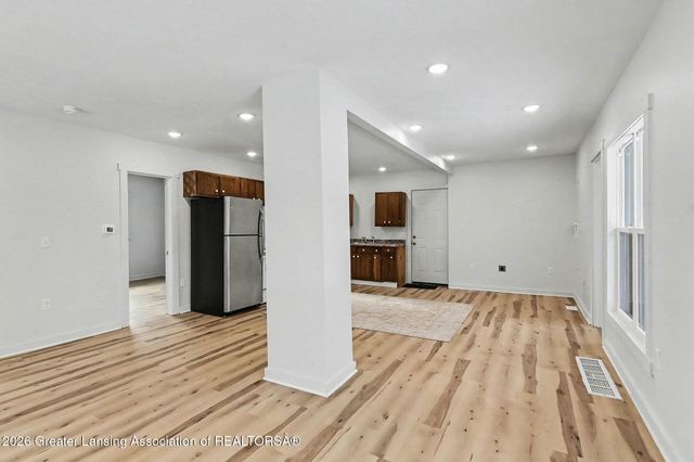 1319 Maryland Avenue, Lansing, MI 48906