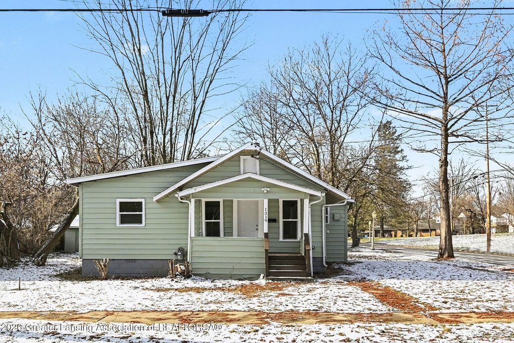 1319 Maryland Avenue, Lansing, MI 48906