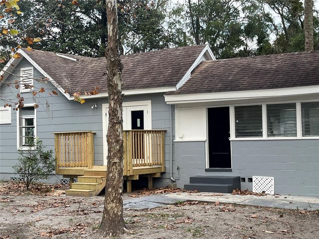 704 W EUCLID AVENUE, Deland, FL 32720