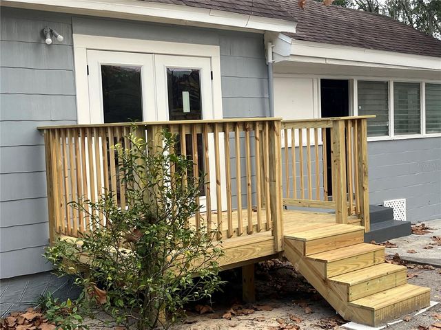 704 W EUCLID AVENUE, Deland, FL 32720