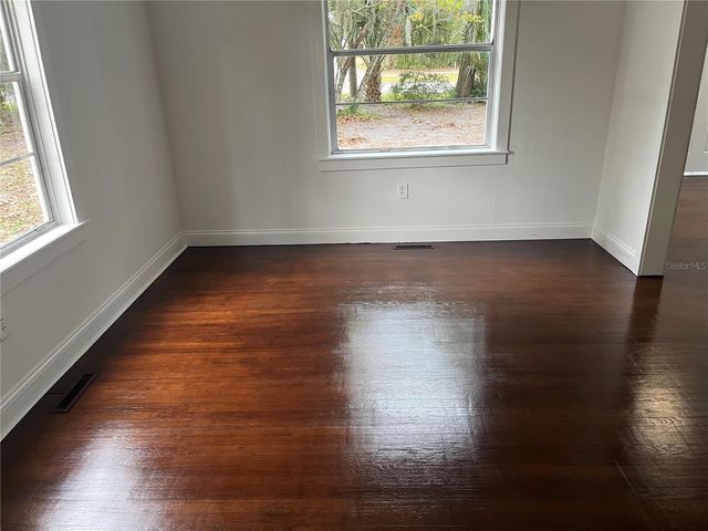 704 W EUCLID AVENUE, Deland, FL 32720