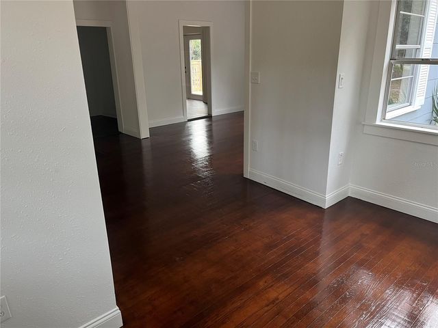 704 W EUCLID AVENUE, Deland, FL 32720