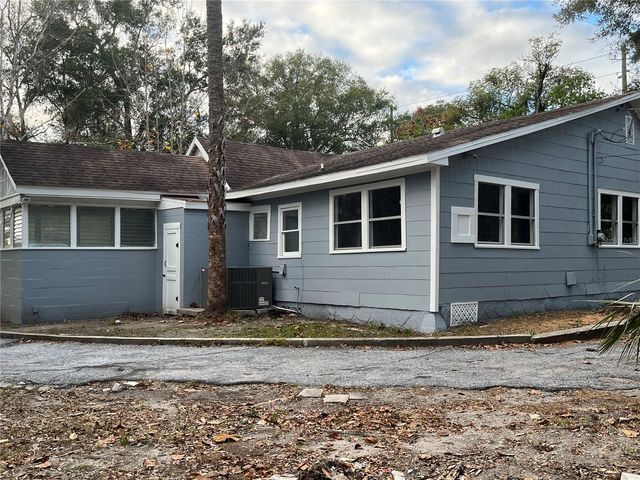 704 W EUCLID AVENUE, Deland, FL 32720