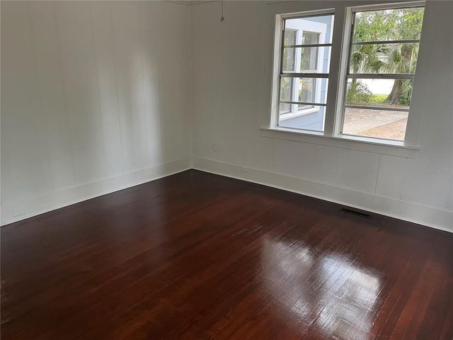 704 W EUCLID AVENUE, Deland, FL 32720