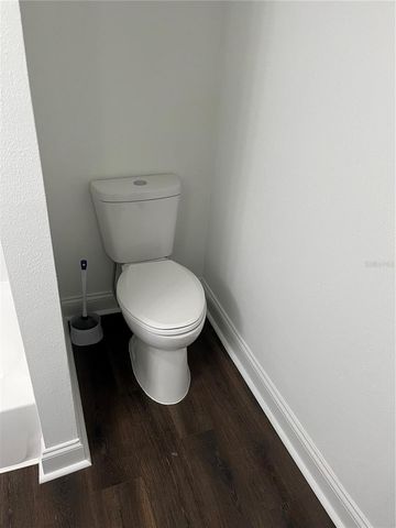 704 W EUCLID AVENUE, Deland, FL 32720