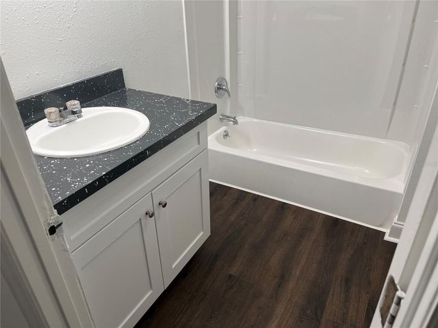 704 W EUCLID AVENUE, Deland, FL 32720