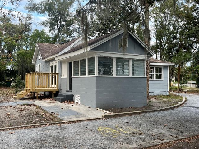 704 W EUCLID AVENUE, Deland, FL 32720