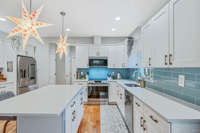 152 Wood, Centereach, NY 11720