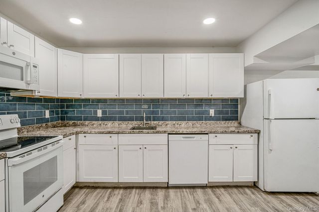 152 Wood, Centereach, NY 11720