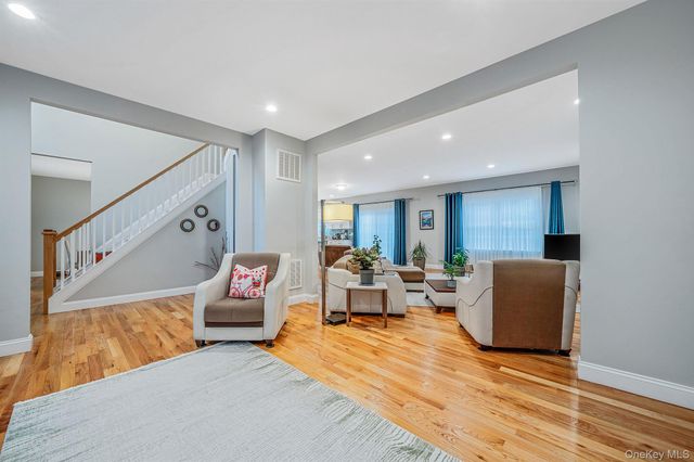 152 Wood, Centereach, NY 11720