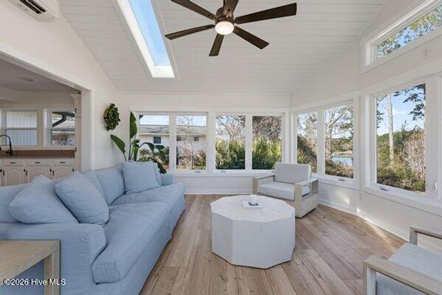 218 Olde Point Loop, Hampstead, NC 28443