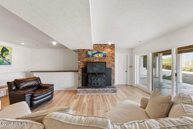 218 Olde Point Loop, Hampstead, NC 28443