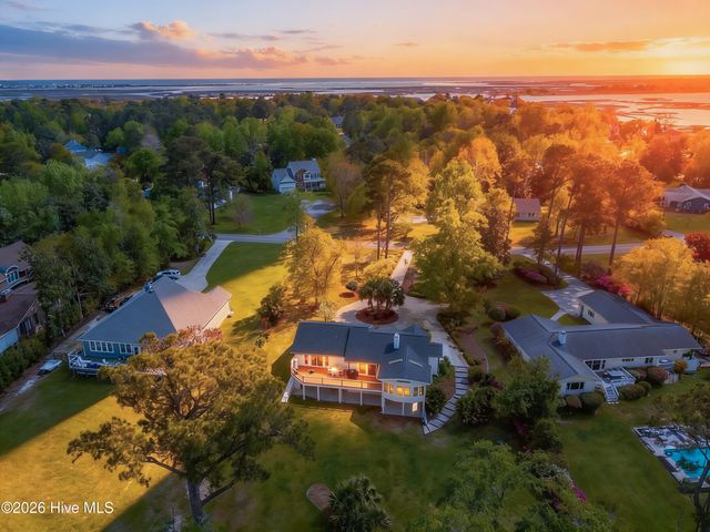 218 Olde Point Loop, Hampstead, NC 28443